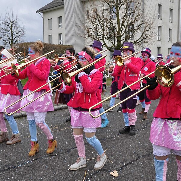 
									Fasnachtsumzug in Büron: Bild 1
								