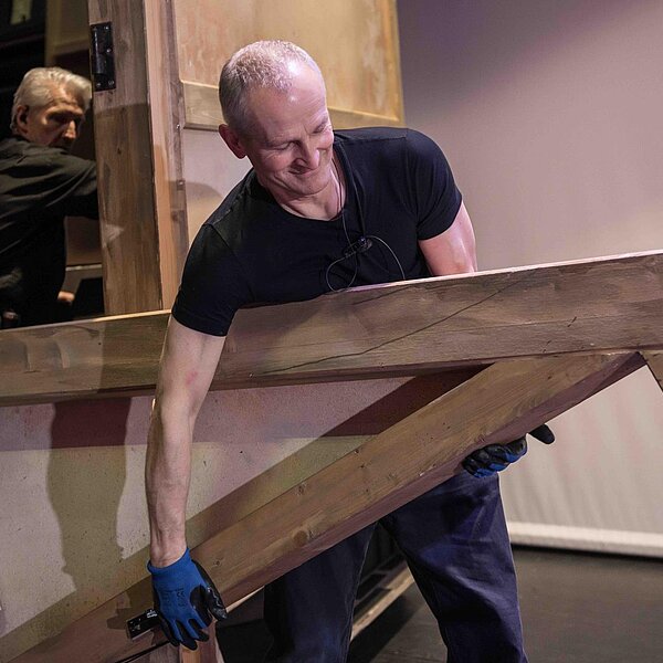 
									«Der Graf von Luxemburg» backstage (Fotos Roberto Conciatori): Bild 14
								