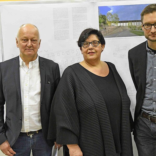 
									US-Car Treffen in Schenkon: Bild 16
								