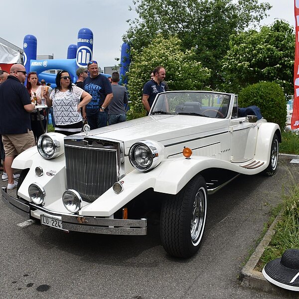 
									US-Car Treffen in Schenkon: Bild 8
								