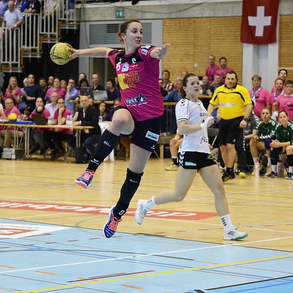 
									Meisterfeier Spono Eagles 2016: Bild 1
								