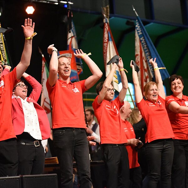 
									«Vive la culture, vive la musique, vive l’accordeon.» Dem OK des Eamf ist es gelungen, nach acht Jahren wieder ein Musikfest auf die Beine zu stellen.
								