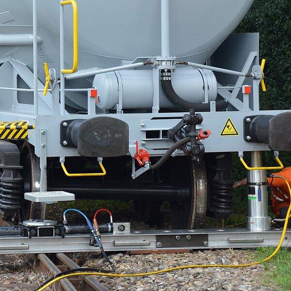 
									Entgleisung im Surseer Industriegebiet Münchrüti: Bild 1
								
