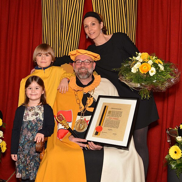 
									Inthronisation Heinivater Oliver Schnieper: Bild 1
								