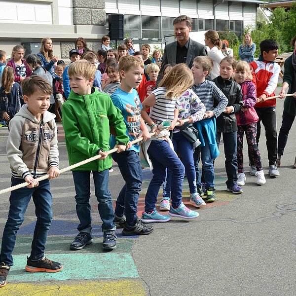 
									Einweihung Dorfschulhaus Triengen: Bild 16
								