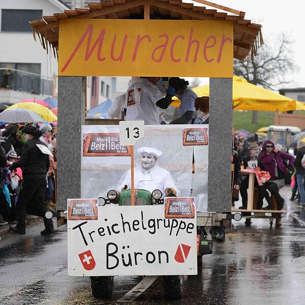 
									Fasnachtsumzug der Roggenzunft Schlierbach: Bild 10
								